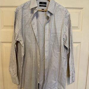 Hart Schaffner Marx Light Gray Plaid Shirt